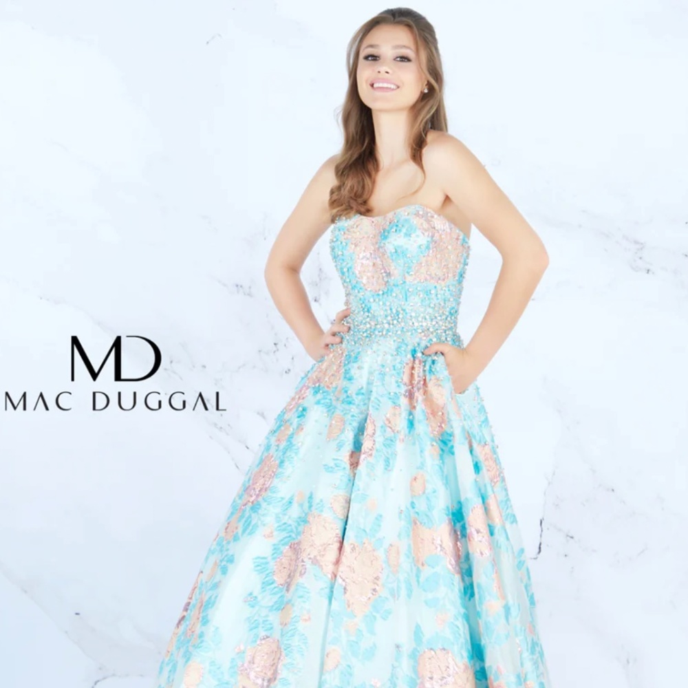 MAC DUGGAL PROM  66885M Dress